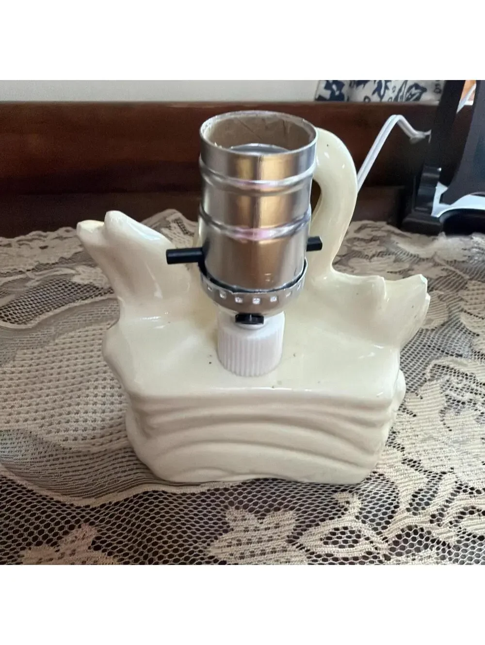 VTG 1950s Double Swan Couple TV Lamp Nightlight Love Birds Newly Wired Works